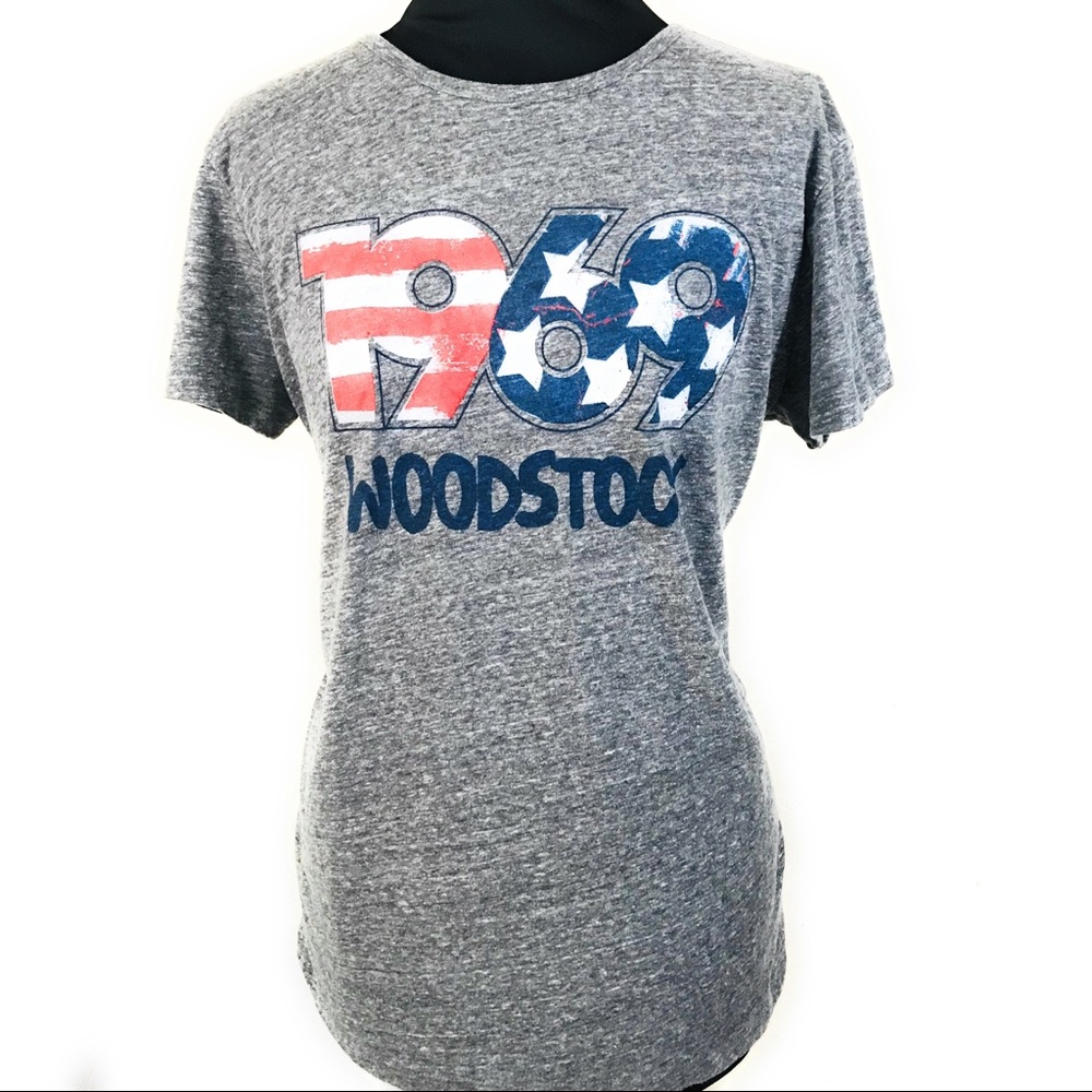Woman Gray Woodstock Extra Large T-Shirt.